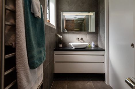 Photo of property in 67c The Parade, Bucklands Beach, Auckland, 2012