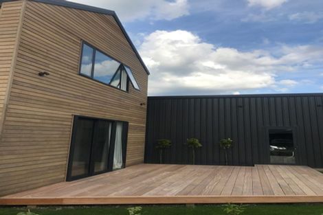 Photo of property in 16 Cheltenham Road, Lower Shotover, Queenstown, 9304