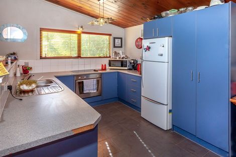 Photo of property in 13 Chestnut Grove, Tairua, 3508