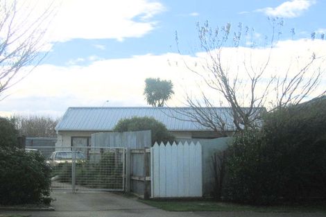 Photo of property in 52 Tait Drive, Greenmeadows, Napier, 4112
