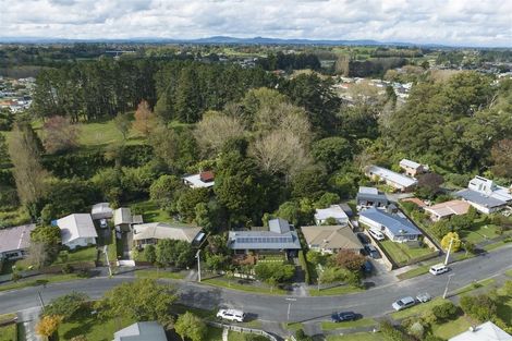 Photo of property in 23 Anthony Crescent, Bader, Hamilton, 3206