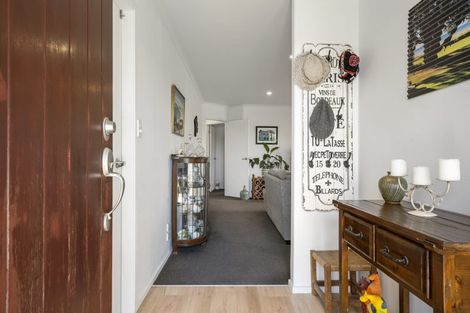 Photo of property in 166 Waterside Drive, Pyes Pa, Tauranga, 3112