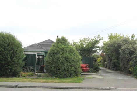 Photo of property in 1/49 Mcfaddens Road, St Albans, Christchurch, 8052