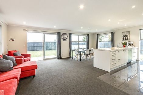 Photo of property in 70 Tiny Hill Drive, Rolleston, 7614