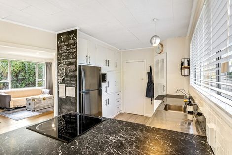 Photo of property in 7 London Street, Weston, Oamaru, 9401