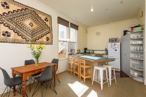 Photo of property in 117 Brougham Street, Mount Victoria, Wellington, 6011