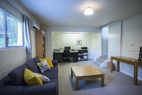 Photo of property in 119 Chelsea View Drive, Chatswood, Auckland, 0626