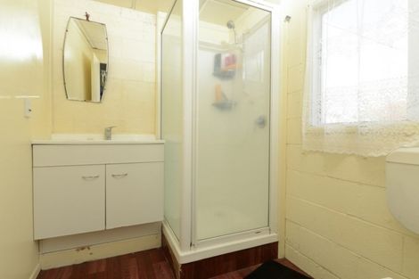 Photo of property in 1 Panair Crescent, Hillcrest, Hamilton, 3216