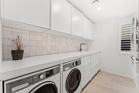 Photo of property in 16 Ida Way, Omaha, 0986