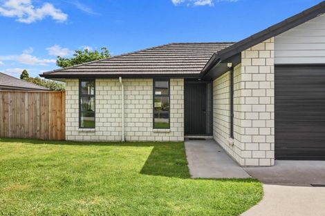 Photo of property in 22c Clive Road, Katikati, 3129