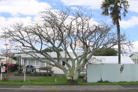 Photo of property in 55 Queen Road, Bellevue, Tauranga, 3110