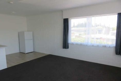 Photo of property in 8/8 Edgecumbe Street, Whitiora, Hamilton, 3200