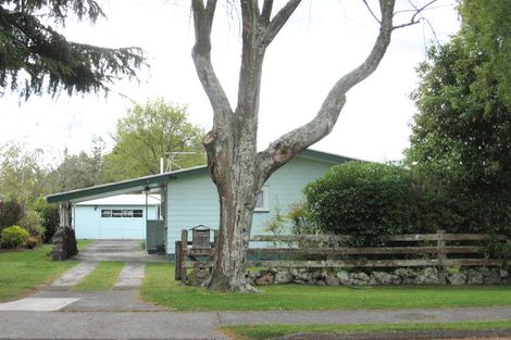 Photo of property in 11 Uta Street, Utuhina, Rotorua, 3015