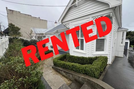 Photo of property in 82 Calliope Road, Stanley Point, Auckland, 0624