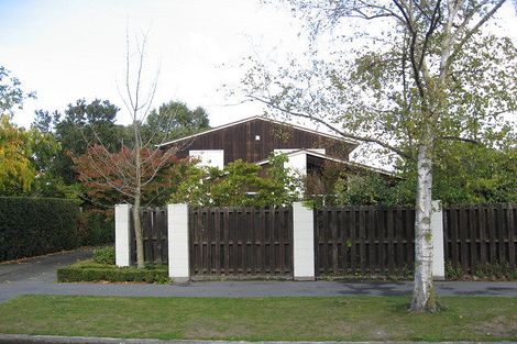 Photo of property in 6 Gothic Place, Ilam, Christchurch, 8041