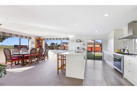 Photo of property in 142 Horndon Street, Darfield, 7510