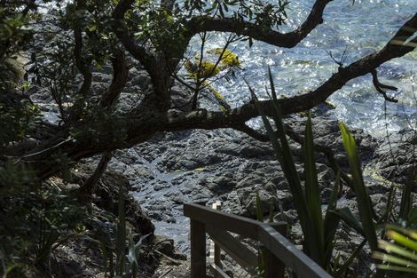 Photo of property in 321 State Highway 10, Cable Bay, 0420