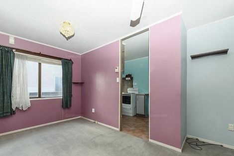 Photo of property in 5 Luanda Drive, Ranui, Auckland, 0612