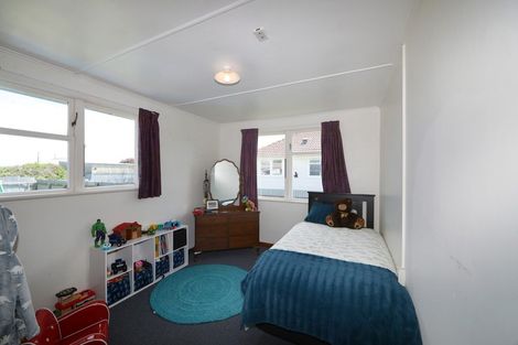 Photo of property in 902 Bledisloe Street, Raureka, Hastings, 4120