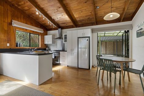 Photo of property in 158 Bambury Place, Onemana, Whangamata, 3691