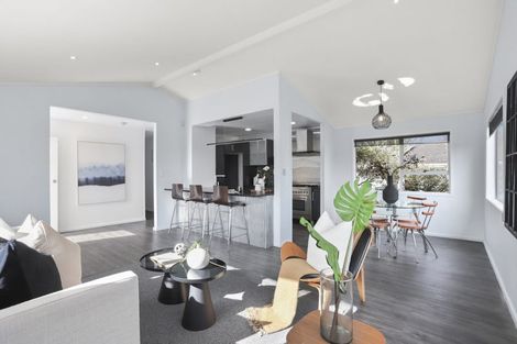 Photo of property in 26 Brunner Road, Glen Eden, Auckland, 0602