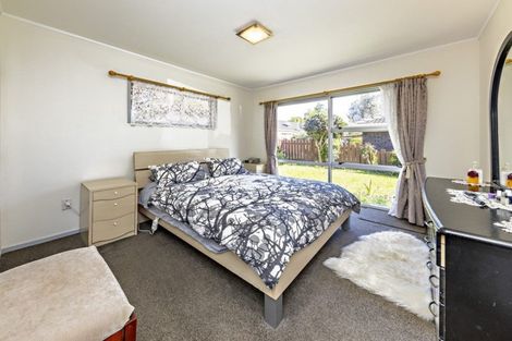 Photo of property in 2/8 Parera Place, Papatoetoe, Auckland, 2025