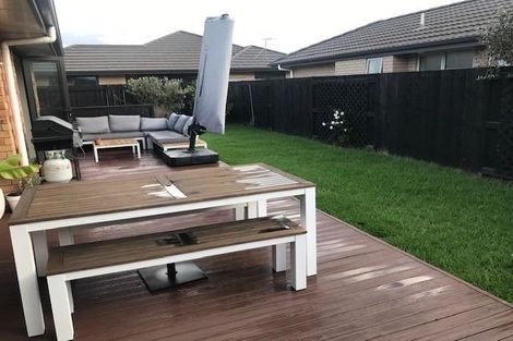 Photo of property in 140 Doncaster Drive, Papamoa Beach, Papamoa, 3118