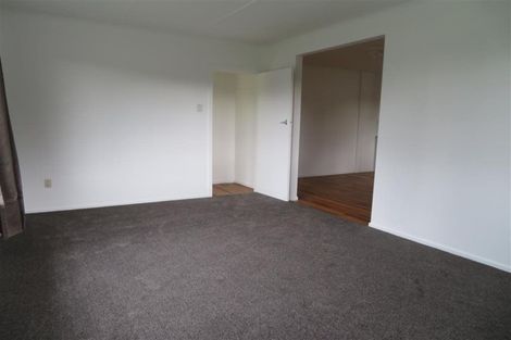Photo of property in 19 Shackleton Grove, Stokes Valley, Lower Hutt, 5019