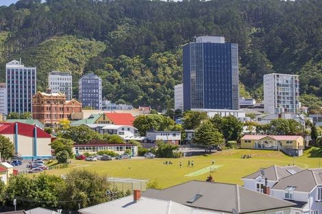 Photo of property in Stadium Garden Flats, 406/107 Thorndon Quay, Pipitea, Wellington, 6011