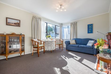 Photo of property in 15 Fleet Street, Naenae, Lower Hutt, 5011