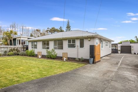 Photo of property in 23 Paekakariki Hill Road, Pauatahanui, Porirua, 5381