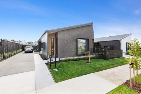 Photo of property in 6 Kuparu Lane, Red Beach, 0932