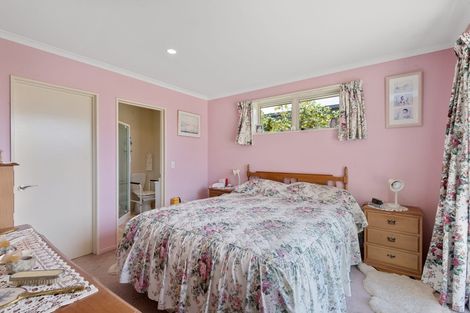 Photo of property in 106 Rolleston Drive, Rolleston, 7614