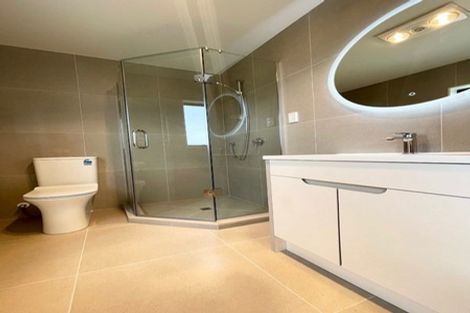 Photo of property in 114c Bruce Mclaren Road, Henderson, Auckland, 0612