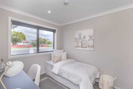 Photo of property in 50 Kings Drive, Levin, 5510