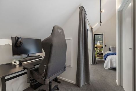 Photo of property in 35 Casterway Crescent, Jacks Point, 9371