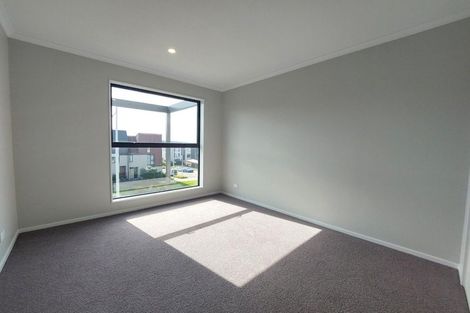 Photo of property in 10/4 Matimati Place, Hobsonville, Auckland, 0616