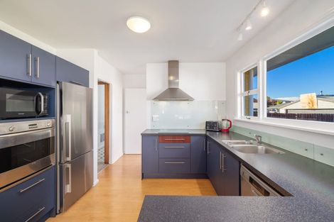 Photo of property in 29 Rossiter Avenue, Redwood, Christchurch, 8051