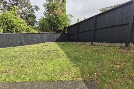 Photo of property in 22 Dominica Crescent, Grenada Village, Wellington, 6037