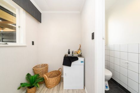 Photo of property in 6 Anakiwa Street, Kelvin Grove, Palmerston North, 4414