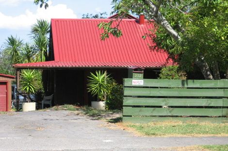 Photo of property in 232 Glenvar Road, Torbay, Auckland, 0630