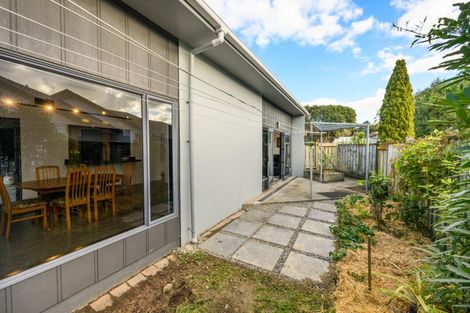 Photo of property in 151 Summerhill Drive, Fitzherbert, Palmerston North, 4410