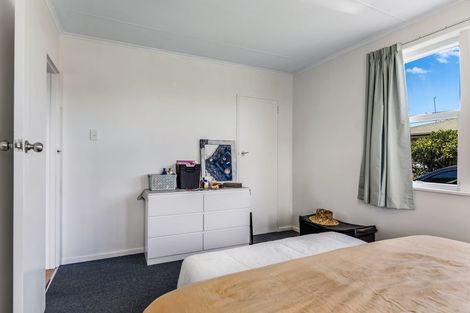 Photo of property in 1 Tui Street, Outer Kaiti, Gisborne, 4010
