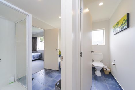 Photo of property in 5 Astrid Court, Awapuni, Palmerston North, 4412