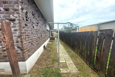 Photo of property in 27 John Walker Drive, Manurewa, Auckland, 2102