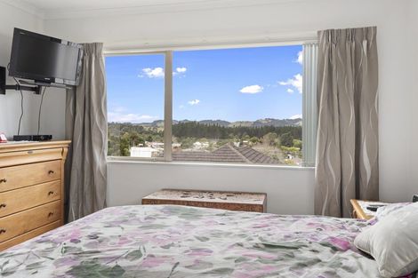 Photo of property in 11a Grand View Road, Te Kamo, Whangarei, 0112