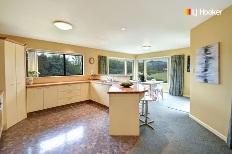 Photo of property in 18 Sunninghurst Drive, Fairfield, Dunedin, 9018
