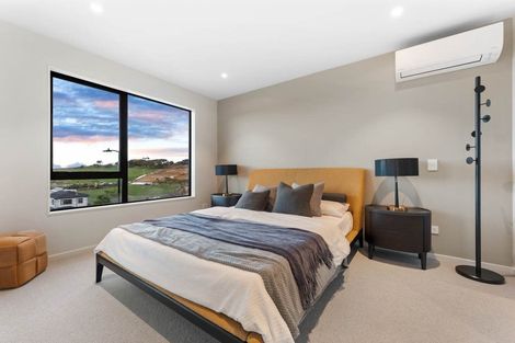 Photo of property in 54 Matangi View Drive, Orewa, 0931