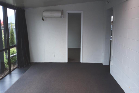 Photo of property in 1-3/1 Hopkins Street, Gleniti, Timaru, 7910