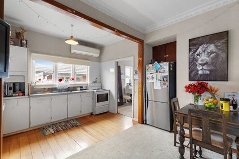 Photo of property in 105 Studholme Street, Morrinsville, 3300